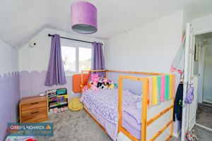 Bedroom- click for photo gallery